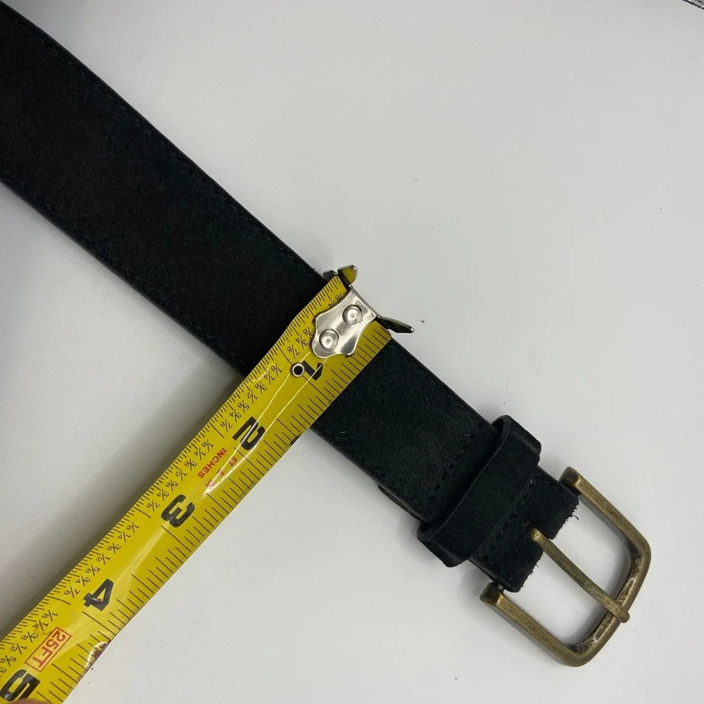 Lucky Brand GK1005 Men 40 Sleek Black Leather Gold-Tone Brass-Finish Buckle Belt